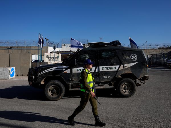 39 palästinensische Häftlinge sollen aus dem israelischen Militär-Gefängnis entlassen werden.