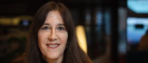 Die Israelische Autorin Zeruya Shalev im Interview mit Joana Nietfeld am 26.01.2024 im NH Hotel, Friedrichstraße 95.