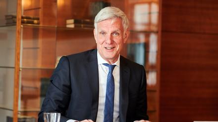 Stephan Schwarz (parteilos), noch Berliner Senator für Wirtschaft, Energie und Betriebe.