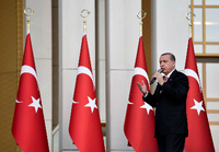 Der türkische Präsident Recep Tayyip Erdogan hält eine Ansprache.