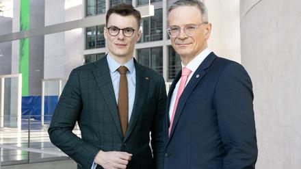 Kai Whittaker (l.) und Markus Reichel, Bundestagsabgeordnete der Unionsfraktion.