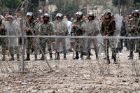 Die gewalttätigen Auseinandersetzungen zwischen den Sicherheitskräften und Gegnern der Militärregierung halten an.
