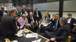 Zum Abschluss der Konferenz verhandelten auch Bundeskanzlerin Angela Merkel, US-Präsident Barack Obama und weitere.