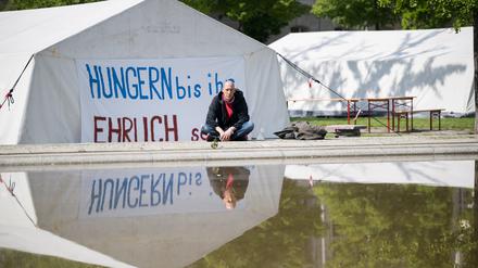 Die Kampagne „Hungern, bis ihr ehrlich seid“ will Bundeskanzler Olaf Scholz (SPD) zu einer Regierungserklärung zwingen.