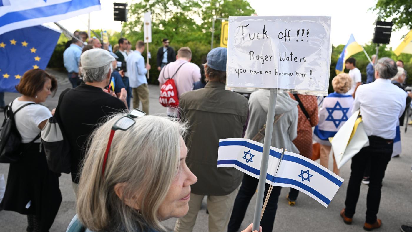 Jewish community announces demo before Waters concert in Frankfurt Festhalle
