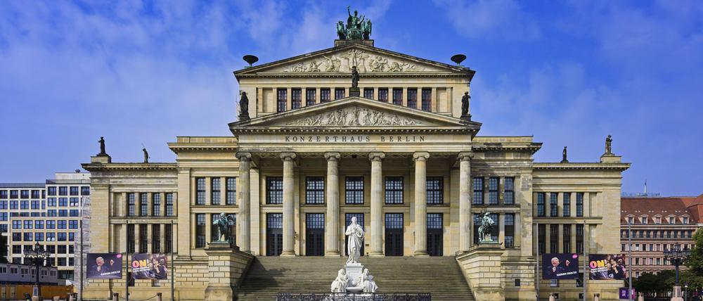 Konzerthaus Berlin und Schillerdenkmal. (Archivbild)