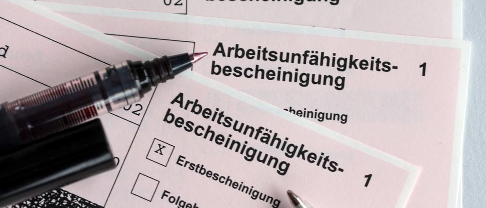 Laut einer DAK-Auswertung waren 2023 in Brandenburg an jedem Tag des Jahres 65 von 1000 Beschäftigten krankgeschrieben