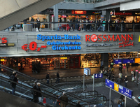 Shoppen auf drei Etagen. Aber wenn's um feines Essen geht, hat der Berliner Hauptbahnhof wenig zu bieten.