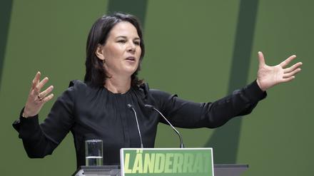Die Bundesvorsitzende Annalena Baerbock spricht auf dem Länderrat der Grünen.