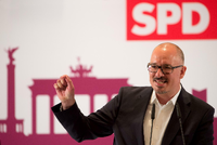 Berlins Regierender Bürgermeister und Parteivorsitzender Michael Müller beim Landesparteitag der SPD in Berlin.