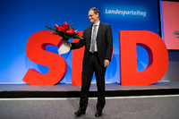 Die Berliner SPD fordert eine Verfassungsänderung.