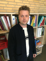 Mads Gylling Jensen ist Lehrer an einer Schule im dänischen Jütland. Er findet, die Kinder haben sich am ersten Tag super benommen.