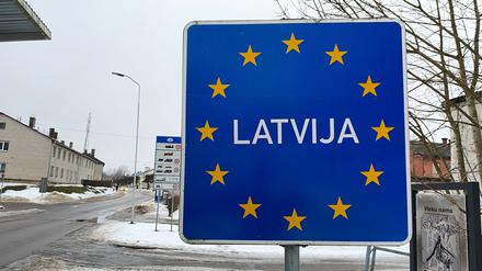Lettland schränkt den Gebrauch des Russischen an Schulen ein. 