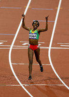 Dreimal gewann Tirunesh Dibaba Gold bei Olympia (hier in London über 10.000 Meter). Nun strebt sie im Marathon nach Siegen.