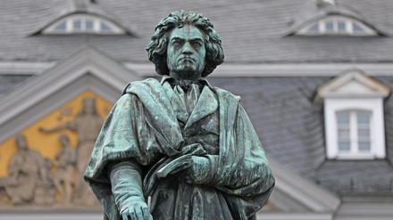 Eine Statue des Komponisten Ludwig van Beethoven.