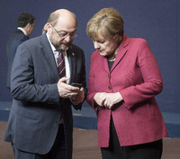 Wer wählt uns denn da? Die Anhänger von Kanzlerin Merkel und Kandidat Schulz sind sich sozial und ökonomisch durchaus nahe.