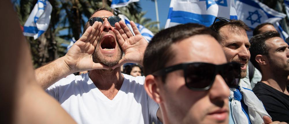 Seit mehreren Wochen protestieren in Israel Zehntausende gegen die geplante Justizreform.