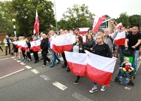 Polen gingen am vergangenen Wochenende nach dem Tod eines Landsmannes im britischen Harlow auf die Straße.