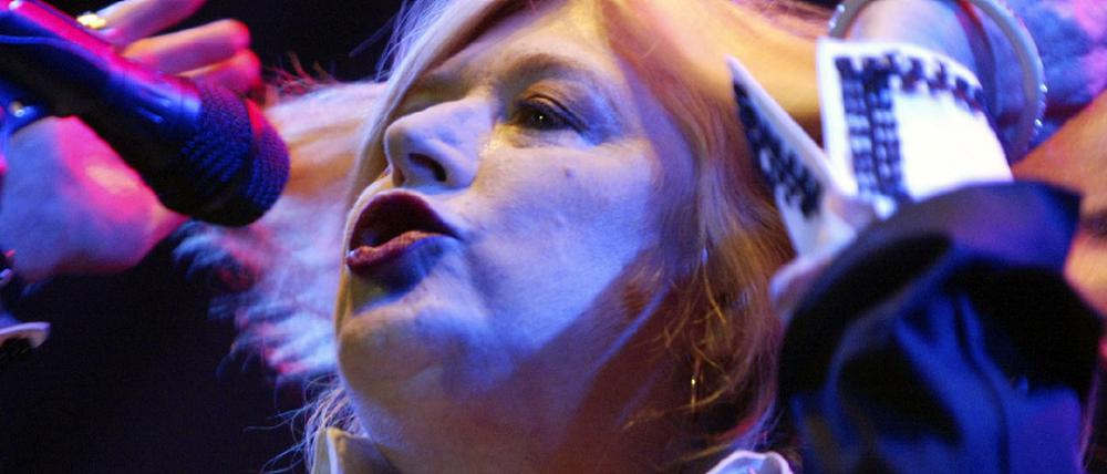 Neuhardenberg Weltpremiere Faithfull singt Shakespeare