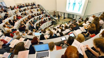 269 Hochschulen gibt es in Deutschland, die in der Hochschulrektorenkonferenz organisiert sind. 