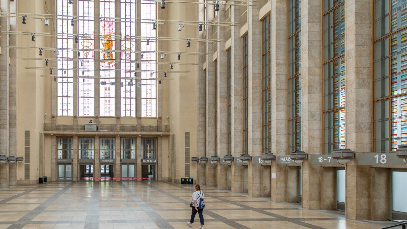 100 Jahre Berliner Messegesellschaft Leere Hallen voller Geschichten