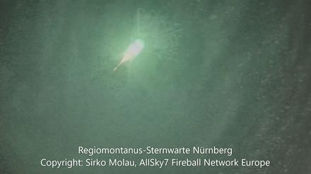 Das Videostandbild zeigt den im Süden Deutschlands gesichteten Meteoroiden (Bestmögliche Bildqualität). 