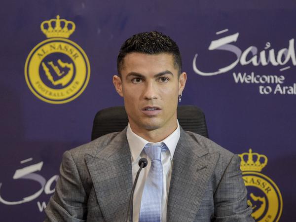 Cristiano Ronaldo is now officially a player with Al Nassr in Saudi Arabia.