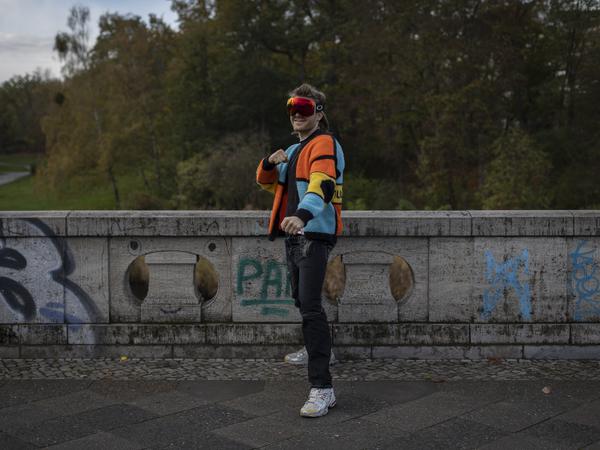 „Es steckt auch ein Proll in mir“: Wie der Berliner Kiezrapper Ski Aggu ...