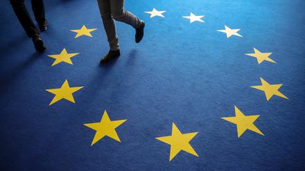  Teppichboden mit dem Symbol der EU. 