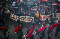 Hunderttausende versammelten sich im Regen in Paris und anderen Städten gegen die geplanten Arbeitsmarktreformen.