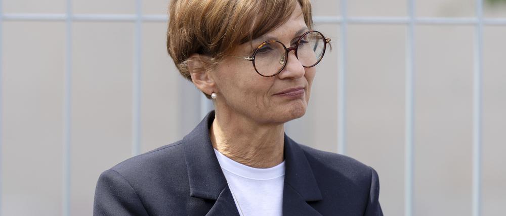 Für Bildungsministerin Bettina Stark-Watzinger hagelt es zurzeit Kritik aus der Opposition.
