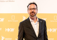 Carlo Chatrian leitet die Berlinale als künstlerischer Direktor gemeinsam mit Mariette Rissenbeek als Geschäftstführerin ab April 2019. Seine erste Berlinale kuratiert Chatrian im Februar 2020.