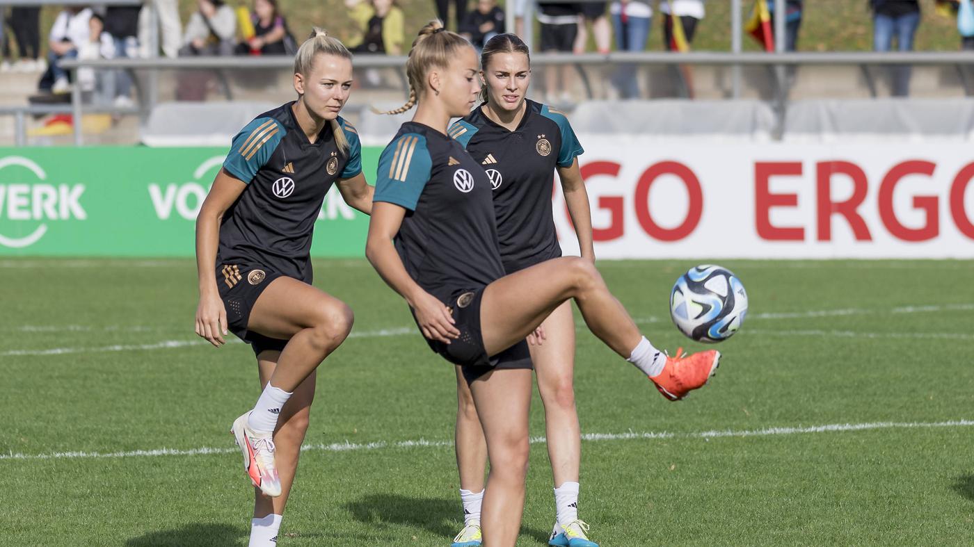 Gegen Dänemark in der Nations League Deutsche Fußballerinnen müssen