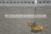 Das Pergamon Museum sprengt den Kostenplan, wie viele Bundesbauten.