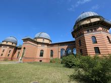 Wo Einsteins Theorie bezweifelt wurde : Neues Buch über Potsdams Astrophysikalisches Observatorium