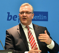 Berlins Innensenator Frank Henkel (CDU), hier bei einem früheren Termin