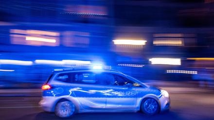 Streifenwagen der Berliner Polizei unterwegs