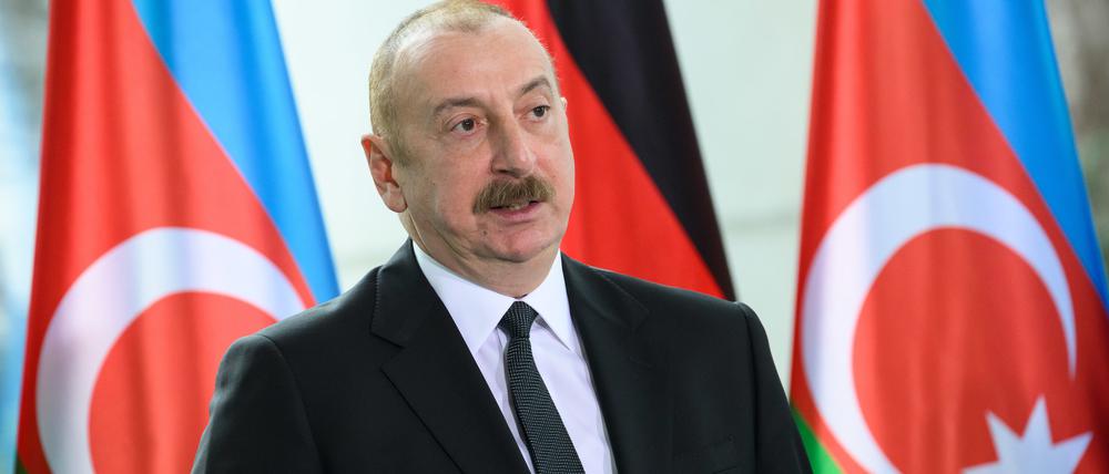 Ilham Alijew, Präsident von Aserbaidschan, während einer Pressekonferenz in Berlin.