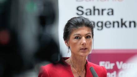 Die Namensgeberin Sahra Wagenknecht wirbt mit linken und rechten Themen für ihre Partei. 