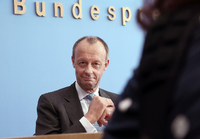 Friedrich Merz (CDU) äußert sich bei einer Pressekonferenz zu seiner Kandidatur für das Amt des Parteivorsitzenden der CDU.