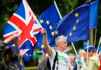 Vor dem Parlament in London demonstrierten am Dienstag Brexit-Gegner.