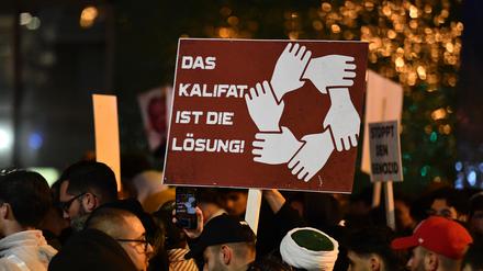 Teilnehmer einer Pro-Palästina-Demonstration in Essen vom 3. November.