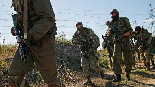Prorussische Kämpfer in der Nähe von Donezk 2016. 
