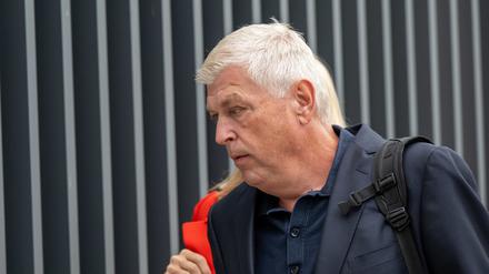 Wolfgang Hatz, ehemaliger Audi-Ingeneur, auf dem Weg zur Urteilsverkündung am 27. Juni.