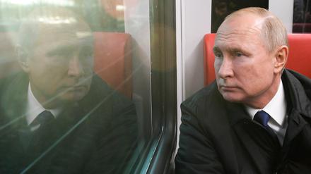 Nur Wladimir Putin selbst kann wissen, warum er diesen Angriffskrieg begonnen hat, nur er weiß, was er an Gefühlen in sich trägt, die wohl auch in seinem politischen Handeln sichtbar werden.