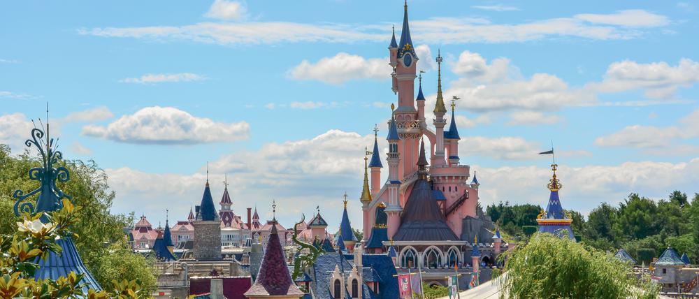 30 Kilometer östlich vom Pariser Stadtzentrum liegt das Dornröschenschloss – im Zentrum von Disneyland.