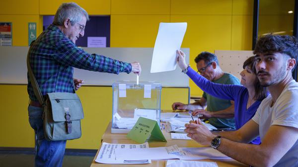 Regionale Wahlen in Barcelona, Spanien.