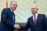 Der russische Präsident Vladimir Putin (rechts) empfängt seinen türkischen Kollegen Tayyip Erdogan in Sotschi.