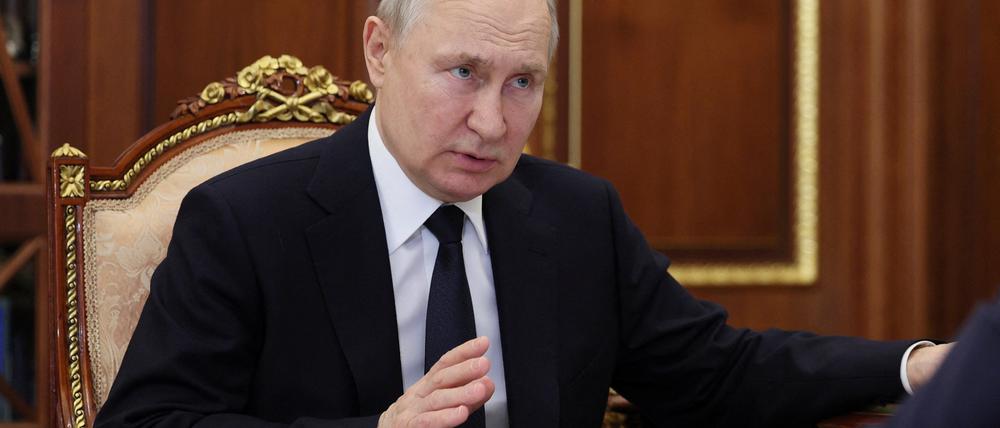 Ein Deserteur gab in einem Interview Einblicke in das Leben des russischen Staatschefs Wladimir Putin.