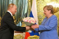 Zukunft der Russlandsanktionen nach Merkel  Machten Putin und Merkel eine gemeinsame Sache?